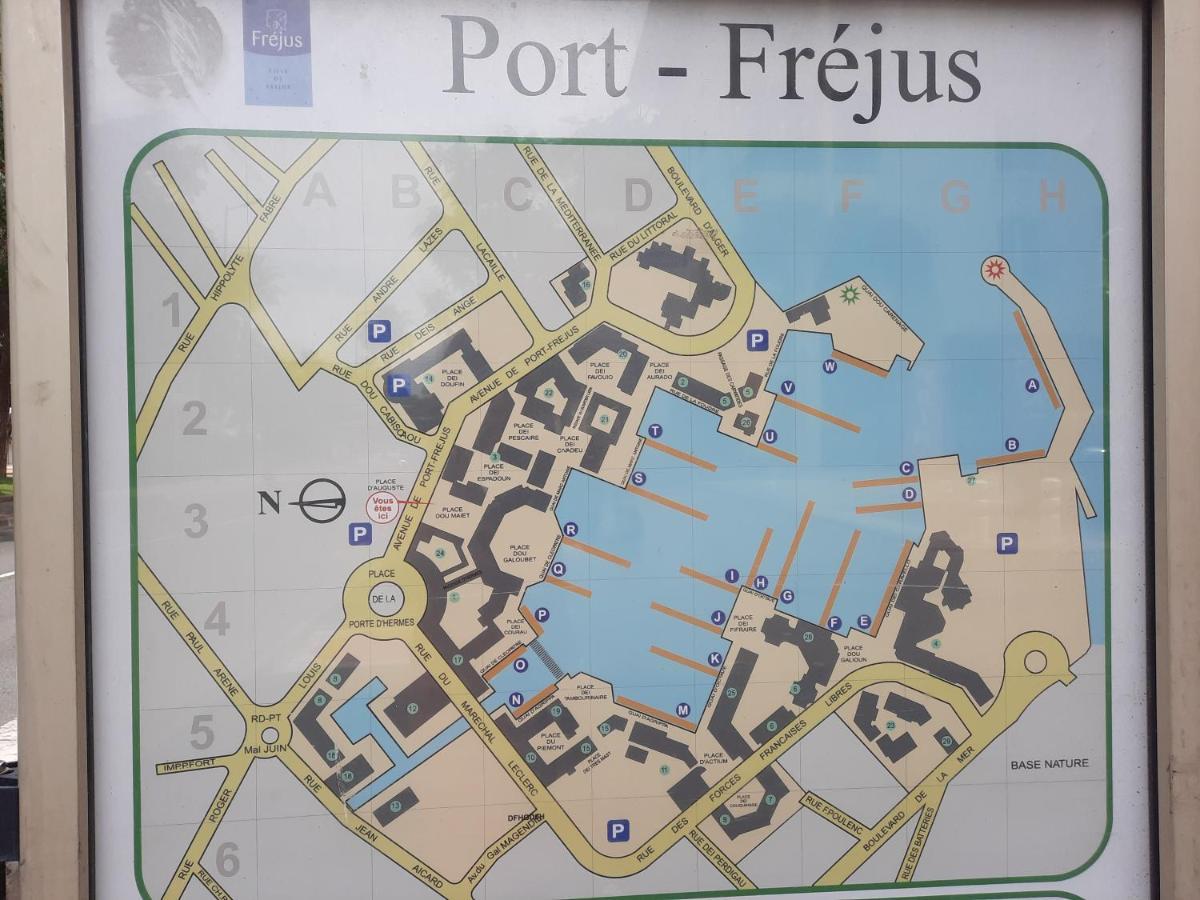 Coeur Marina Climatise Terrasse Parking Lägenhet Fréjus Exteriör bild