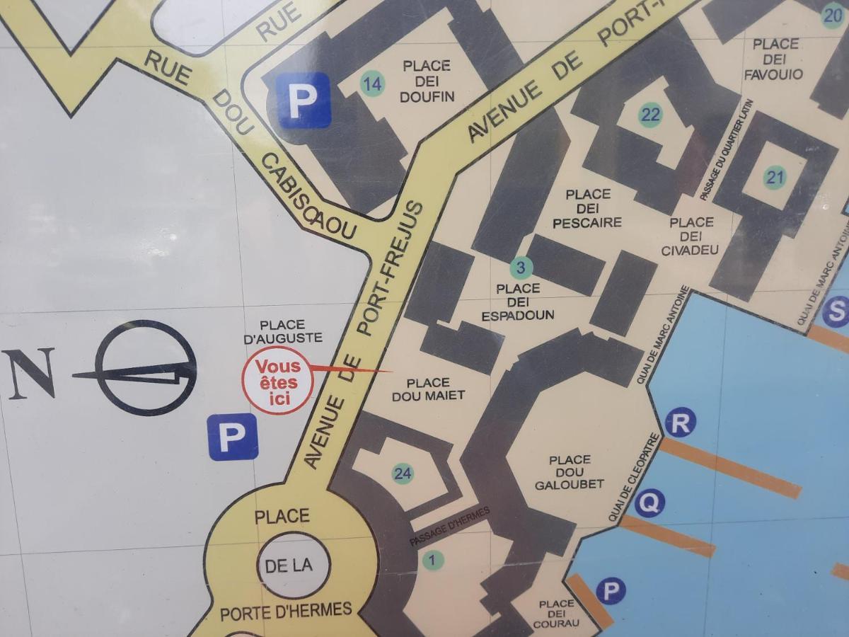 Coeur Marina Climatise Terrasse Parking Lägenhet Fréjus Exteriör bild